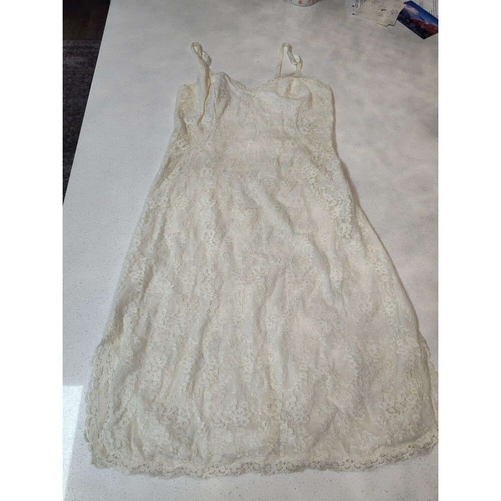 Van Raalte Full Slip Size 34 Vintage Ivory Lace Nylon Lingerie Made in USA
